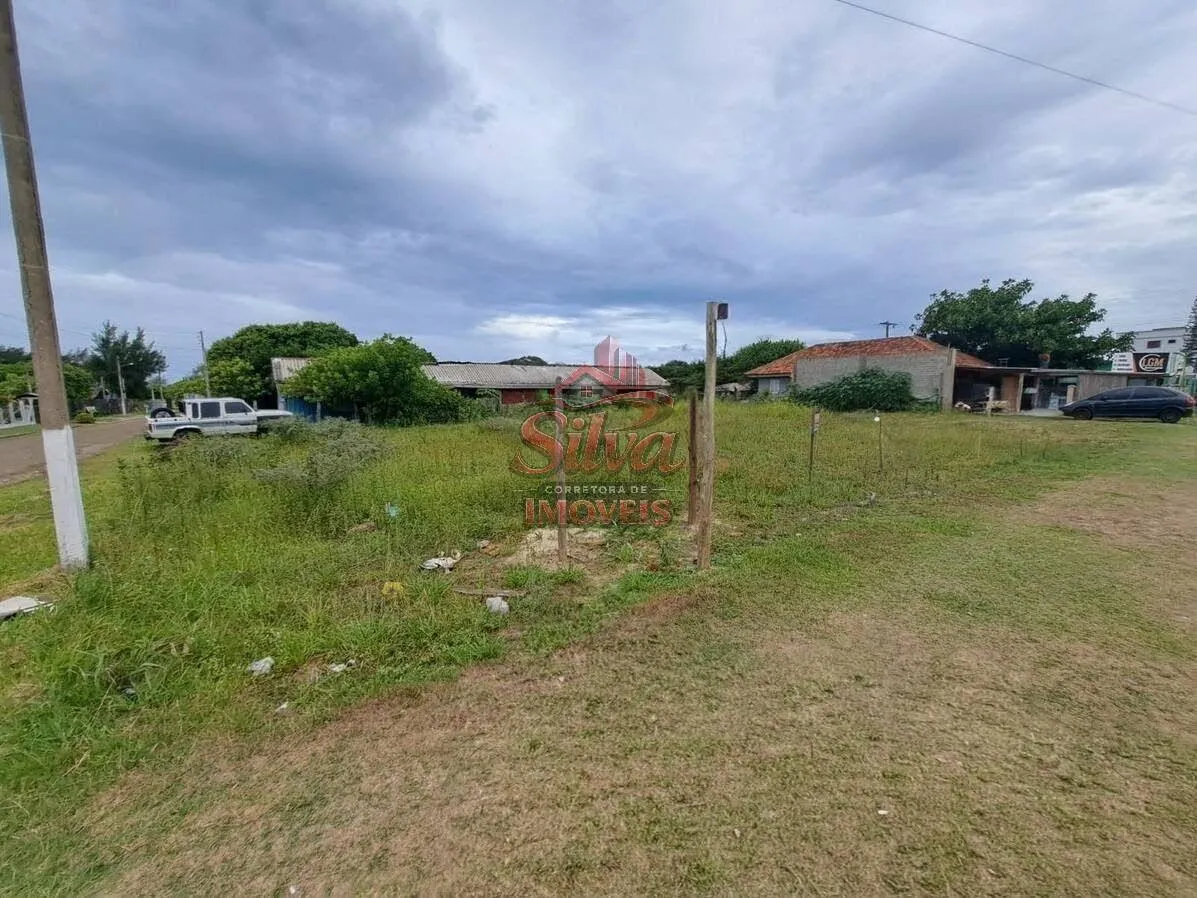 Imagem T784 | Terreno 925m² de esquina à venda em Imbé em avenida principal