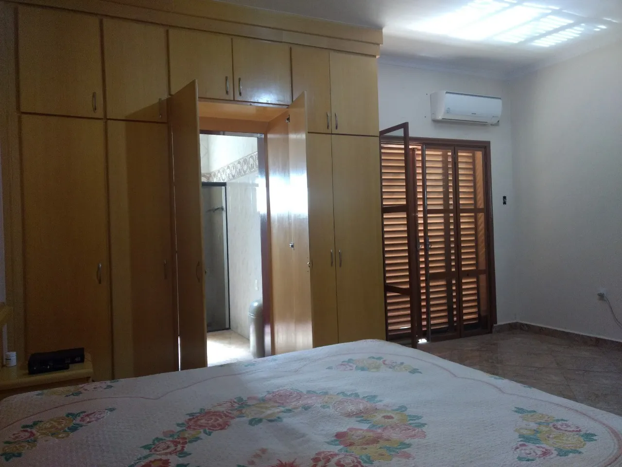 Imagem Chacara 875m² 5 Dormitórios Condomínio Aquarius - Araçoiaba da Serra