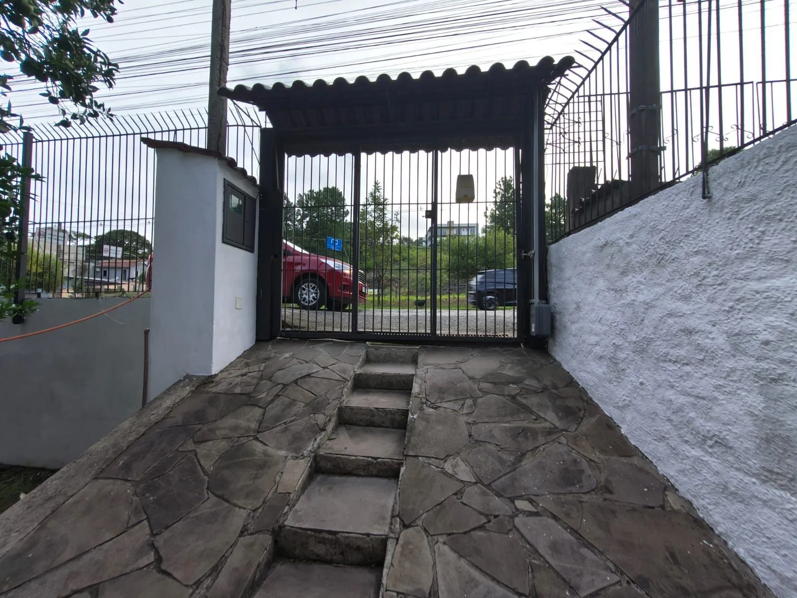 Imagem Casa a Venda Av Juca Batista - Porto Alegre/RS