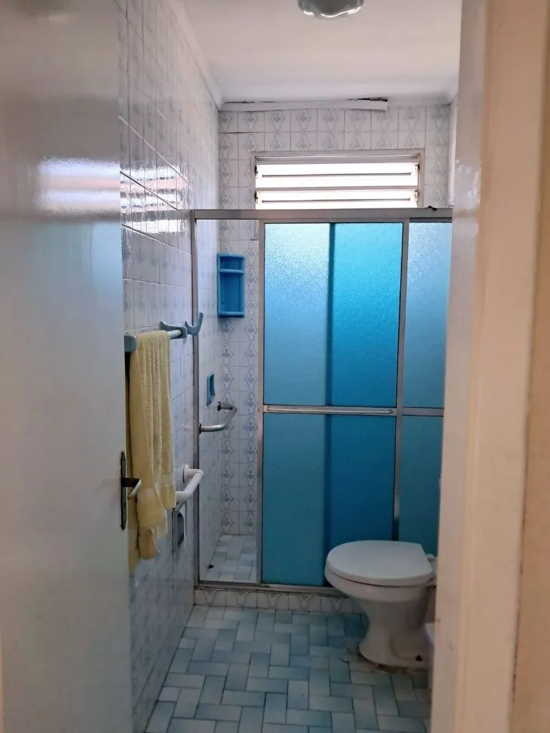Imagem Boa casa térrea, com 03 dormitórios (sendo 01 suíte), sala, 02 banheiros