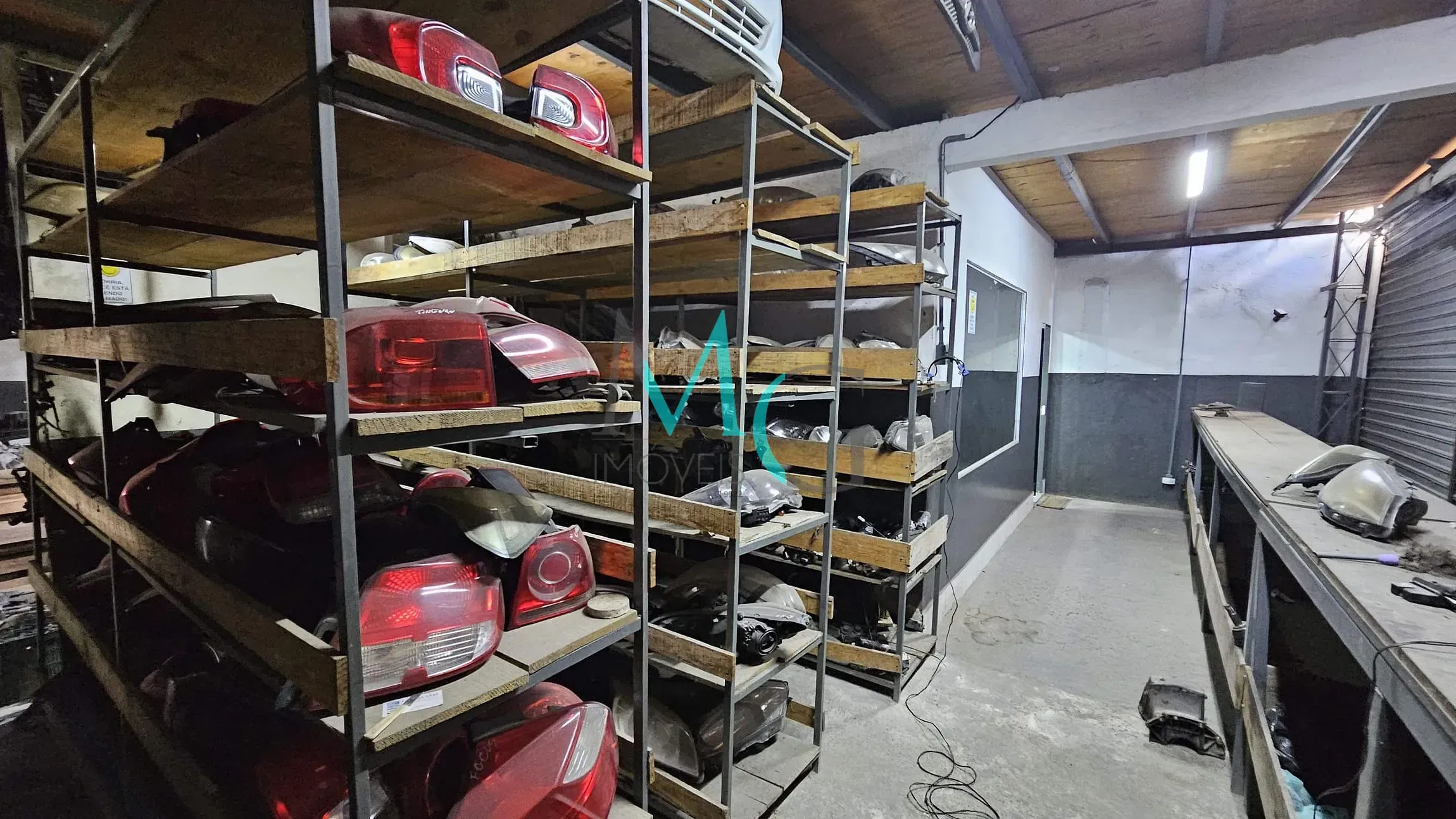 Imagem Galpão e Loja 550m² para locação por R$ 10.000,00 em Campo Grande, Rio de Janeiro, RJ