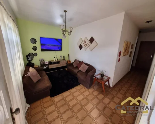 Imagem Casa com 6 Dormitórios à venda 213 m² - Louveira/SP