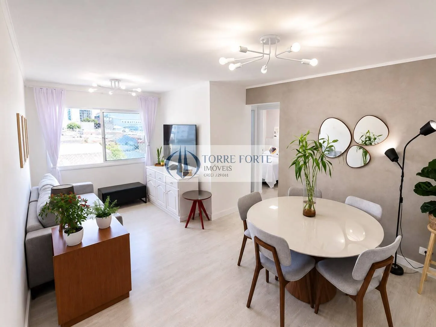 Imagem Lindo apartamento com 2 dormitorios 1 vaga de garagem na Vila Gomes Cardim.