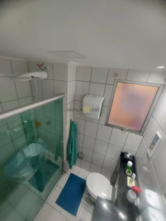 Imagem Apartamento com 3 Quartos e 2 banheiro à Venda, 65 m² por R$ 455.000
