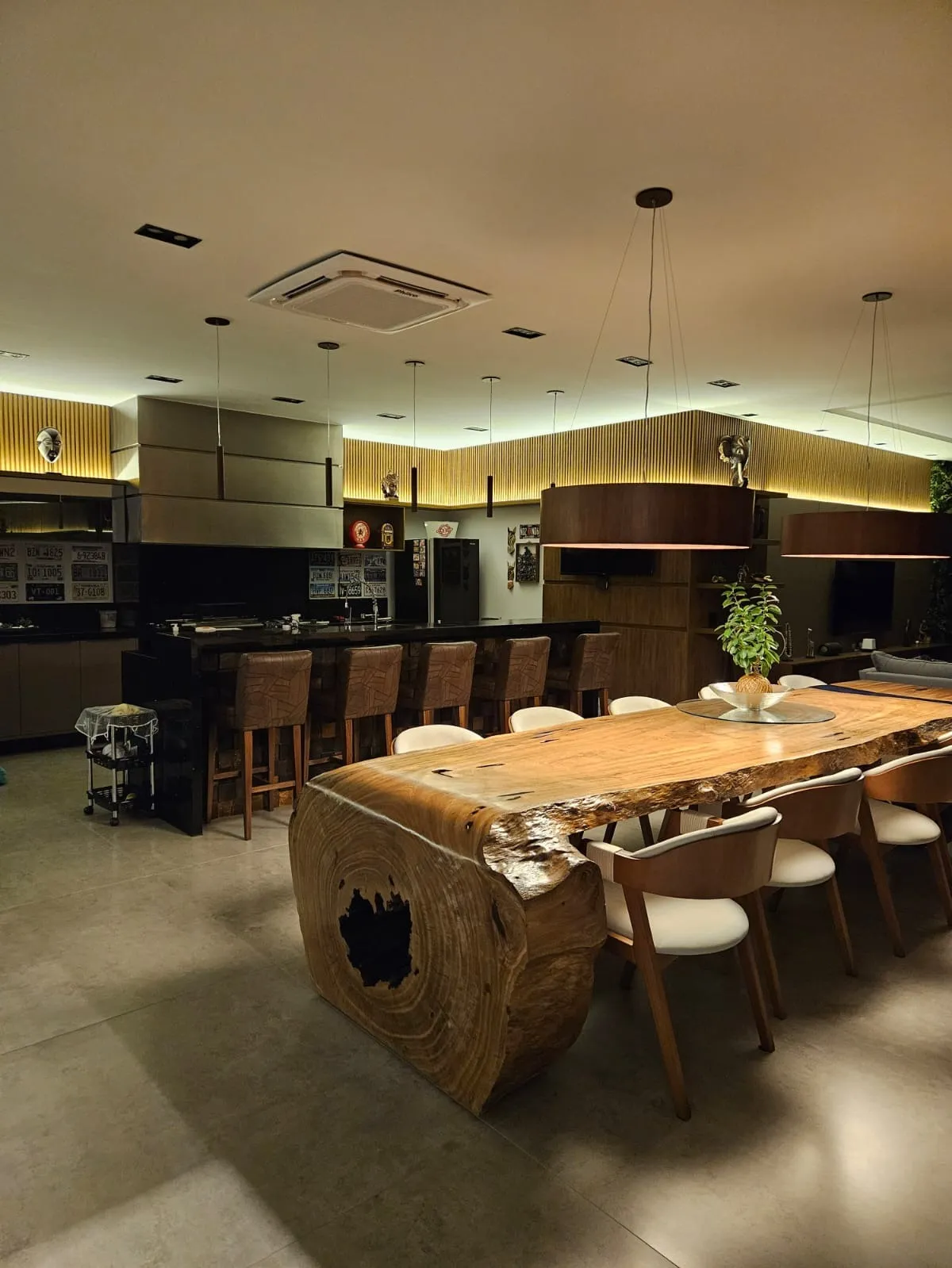 Imagem Sobrado mobiliado e decorada de 787m², Localizado no Residencial Saint Patrick em Sorocaba/SP!