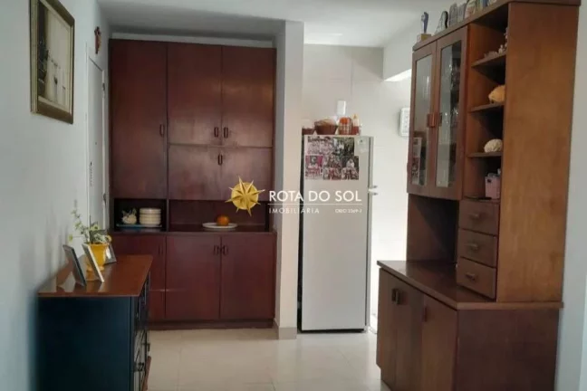 Imagem Residencial Daniela Apartamento 3 quartos quadra mar Praia Centro Bombinhas SC