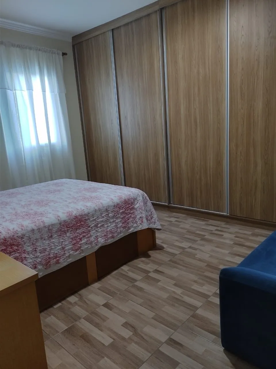 Imagem Sobrado Residencial e Comercial: O Espaço Perfeito para Viver e Empreender