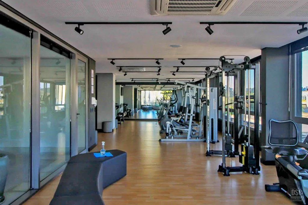 Imagem Semi mobiliado 2 quartos (1 suíte) e 1 vaga. Infra completa e ótima localização