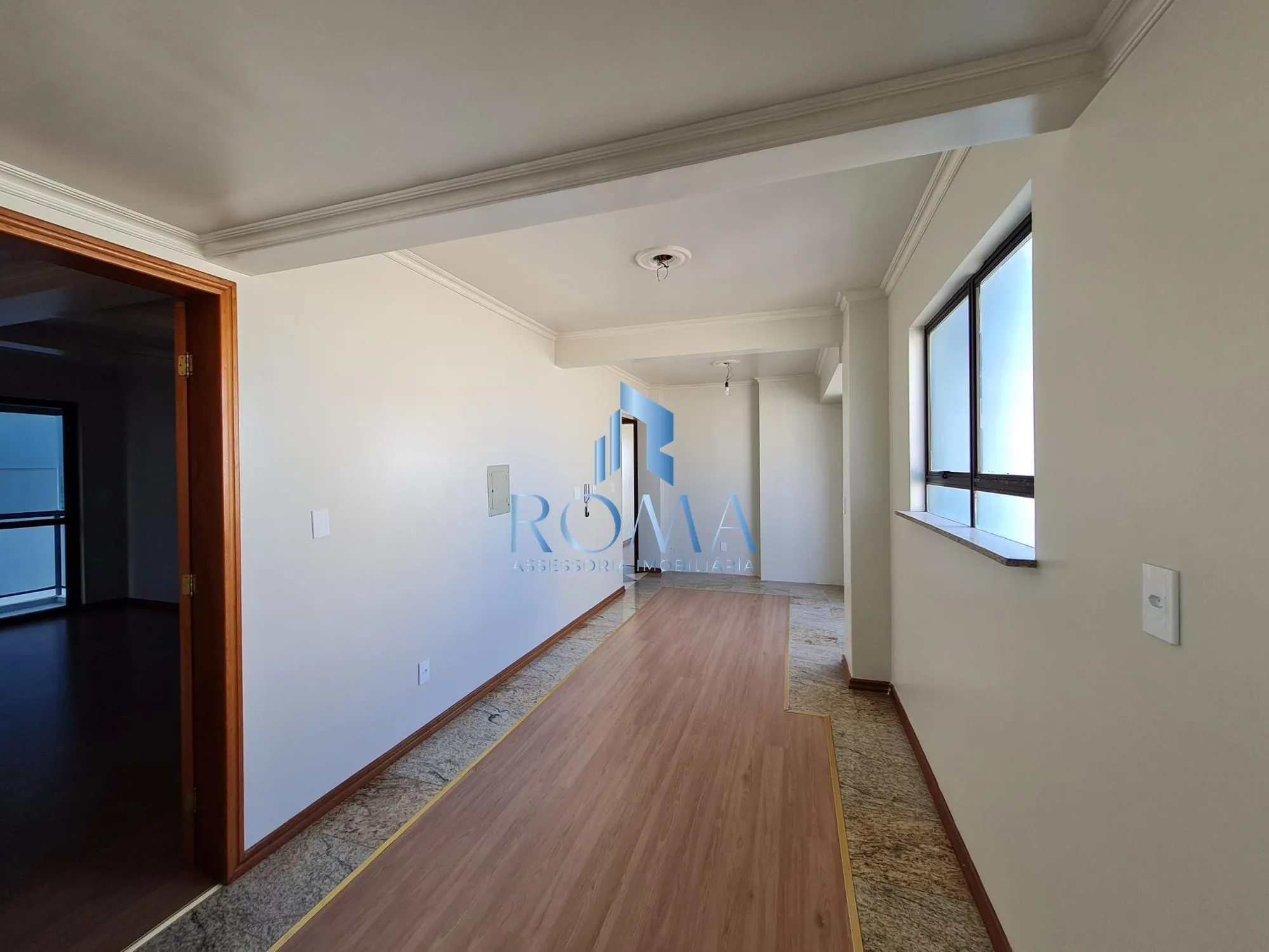 Imagem Apartamento central, localizado em uma das principais avenidas de Santa Maria!