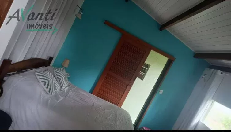 Imagem Casa Sobrado à Venda com 3 Quartos em Camburi, São Sebastião