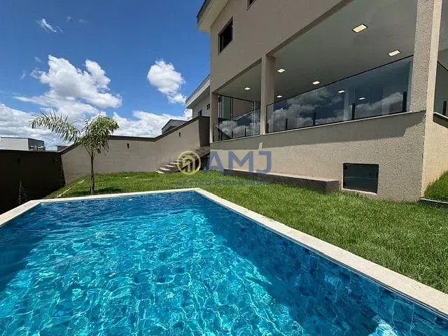 Imagem CASA TÉRREA À VENDA | COND. VALE VERDE