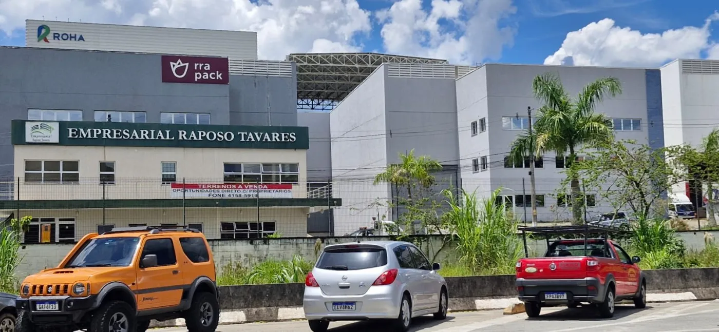 Imagem Prédio Comercial para Locação em Cotia / SP no bairro Jardim Helena Maria