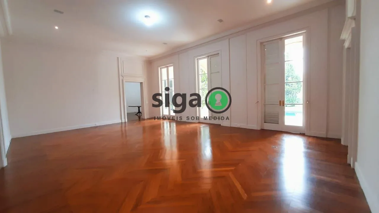 Imagem Elegante Mansão em Estilo Francês com Segurança Exclusiva no Coração do Morumbi