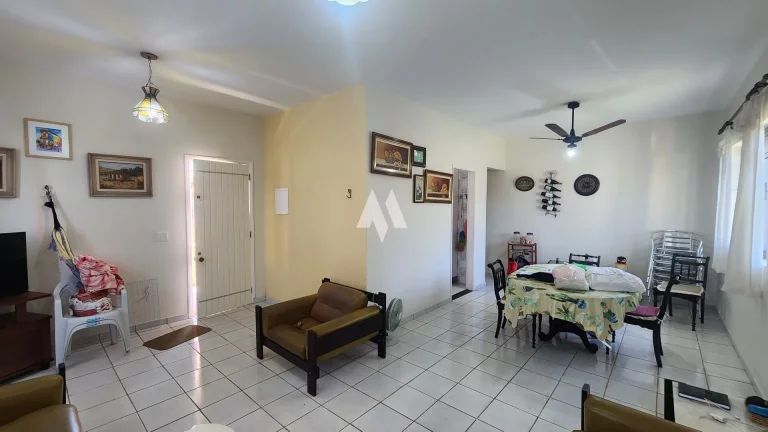 Imagem Casa térrea em Itanhaem, 3 dormitórios, piscina, churrasqueira, vaga pra 5 carros