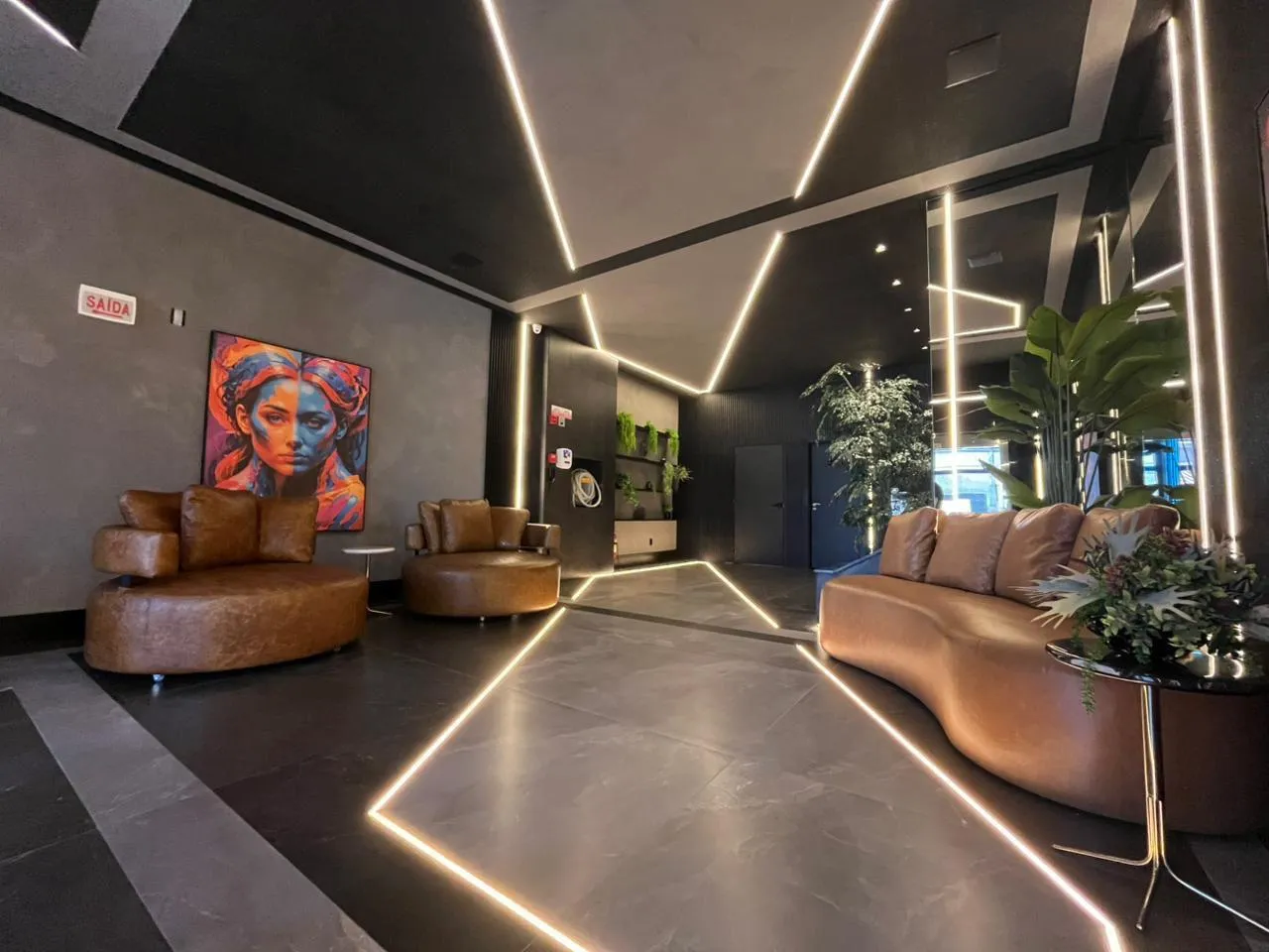 Imagem Apartamento com vista para o mar à venda com 197m2 por R$ 4.000.000,00