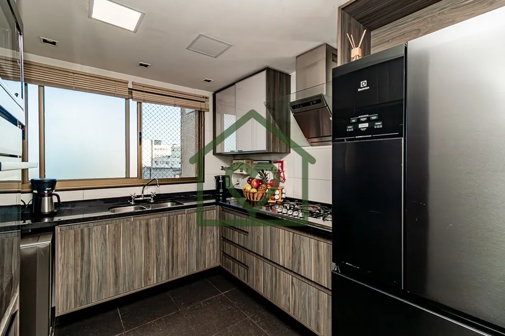 Imagem Excelente oportunidade no Jardim Europa! Apartamento com 186 m² privativos, planta inteligente e am...