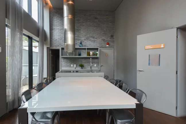Imagem Apartamento à venda em São Paulo, Moema, com 2 quartos, 169m2