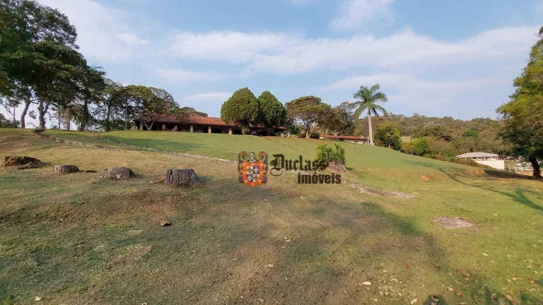 Imagem Sítio com 6 dormitórios à venda, 15000 m² por R$ 1.500.000,00 - Cachoeira - Atibaia/SP