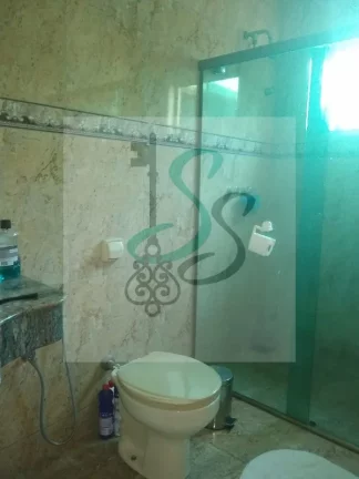 Imagem Venda de casa no São Luiz, Paulínia. 3 dormitórios sendo 2 suítes (1 com hidromassagem), sala, cozinha, lavanderia, banheiro social, 2 vagas de garag