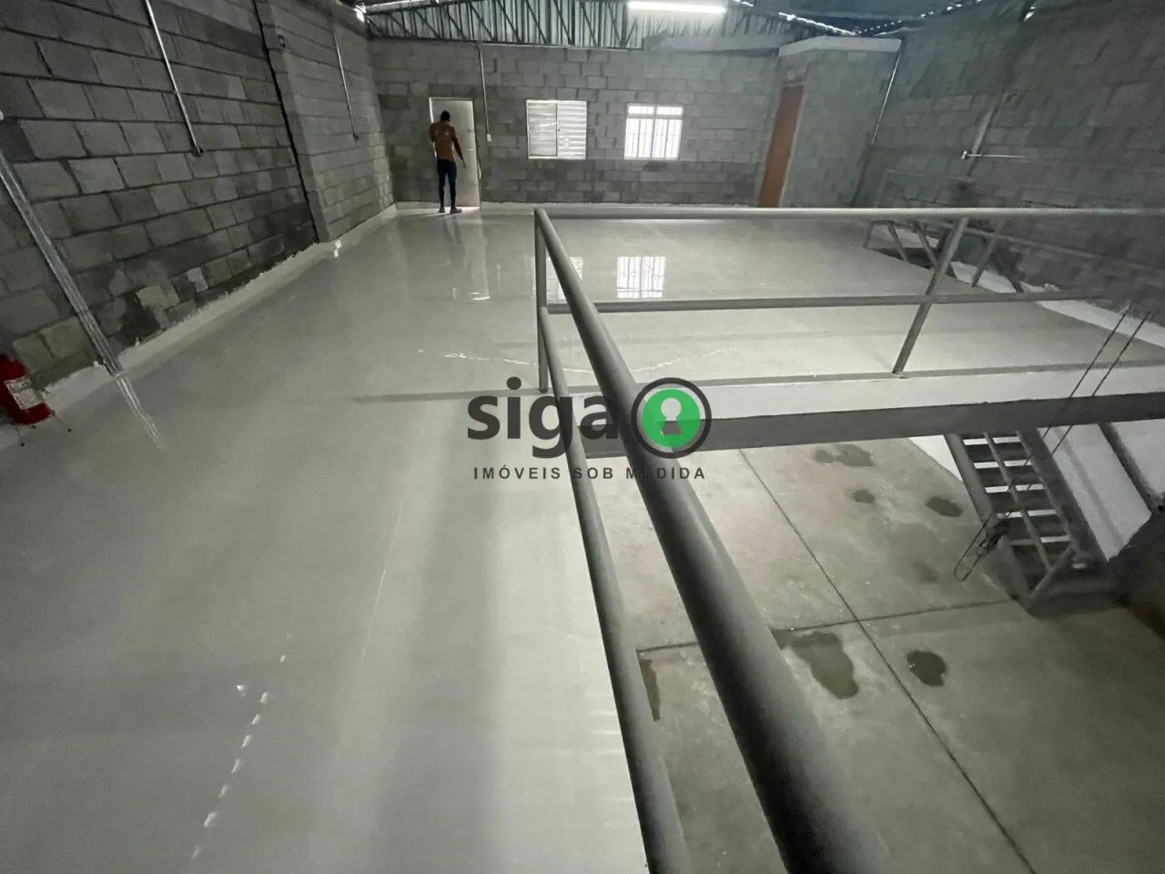 Imagem Galpão Industrial à Venda - 450 m² - Infraestrutura Completa - Zona ZC - São Paulo