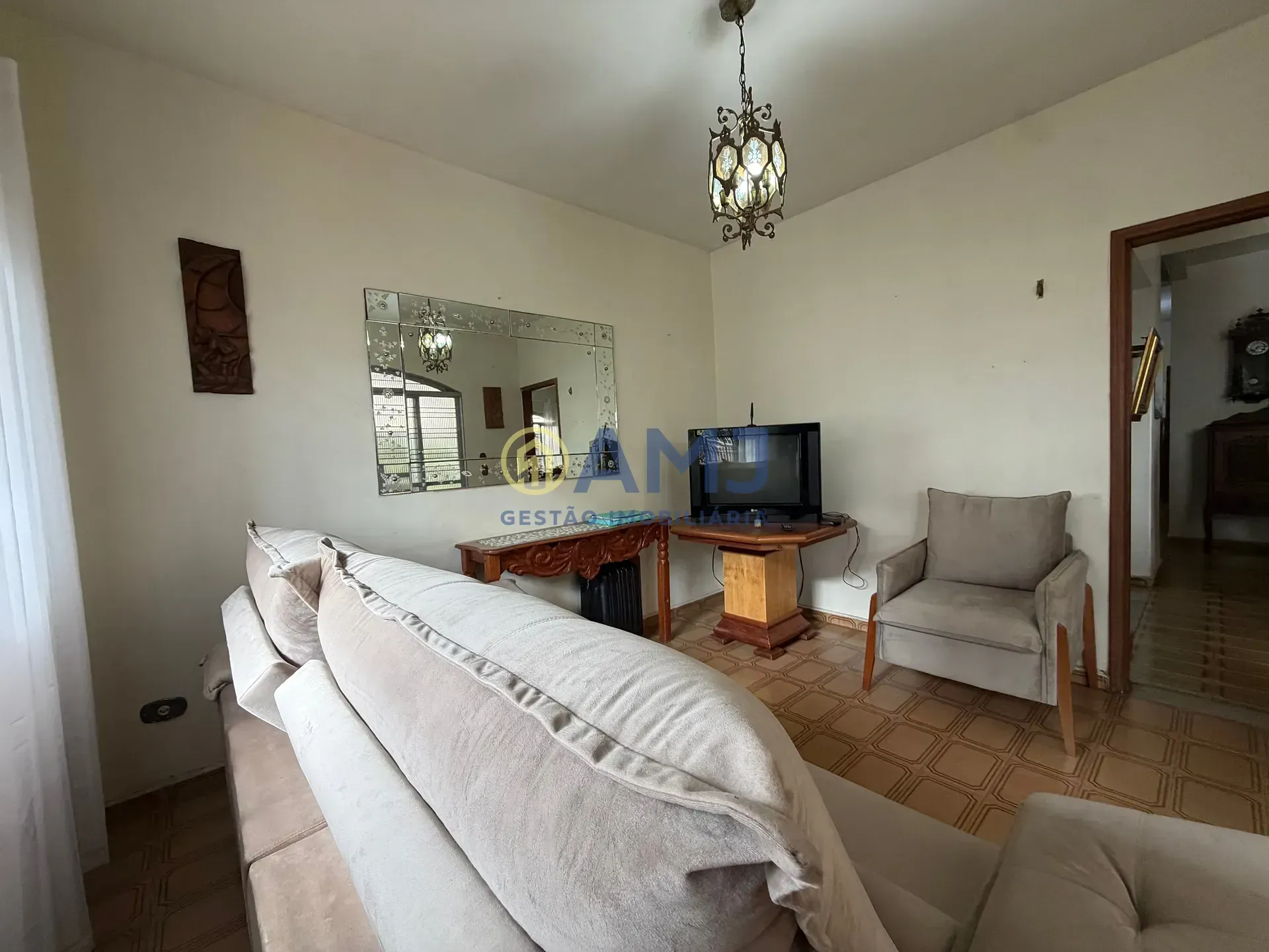 Imagem Casa à venda no Setor Sudoeste - Goiânia | Lote amplo com edícula completa