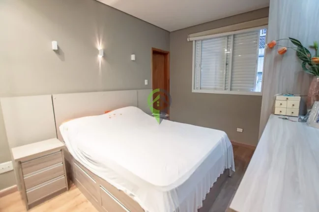Imagem Casa sobreposta alta duplex com 4 quartos à venda no Campo Grande, em Santos.