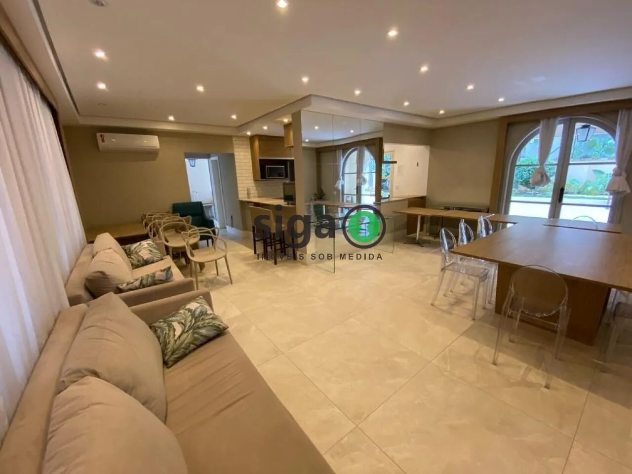 Foto do imóvel Apartamento no Jardim Paulista com 167m², 4 quartos, 1 suíte, 2 vagas.