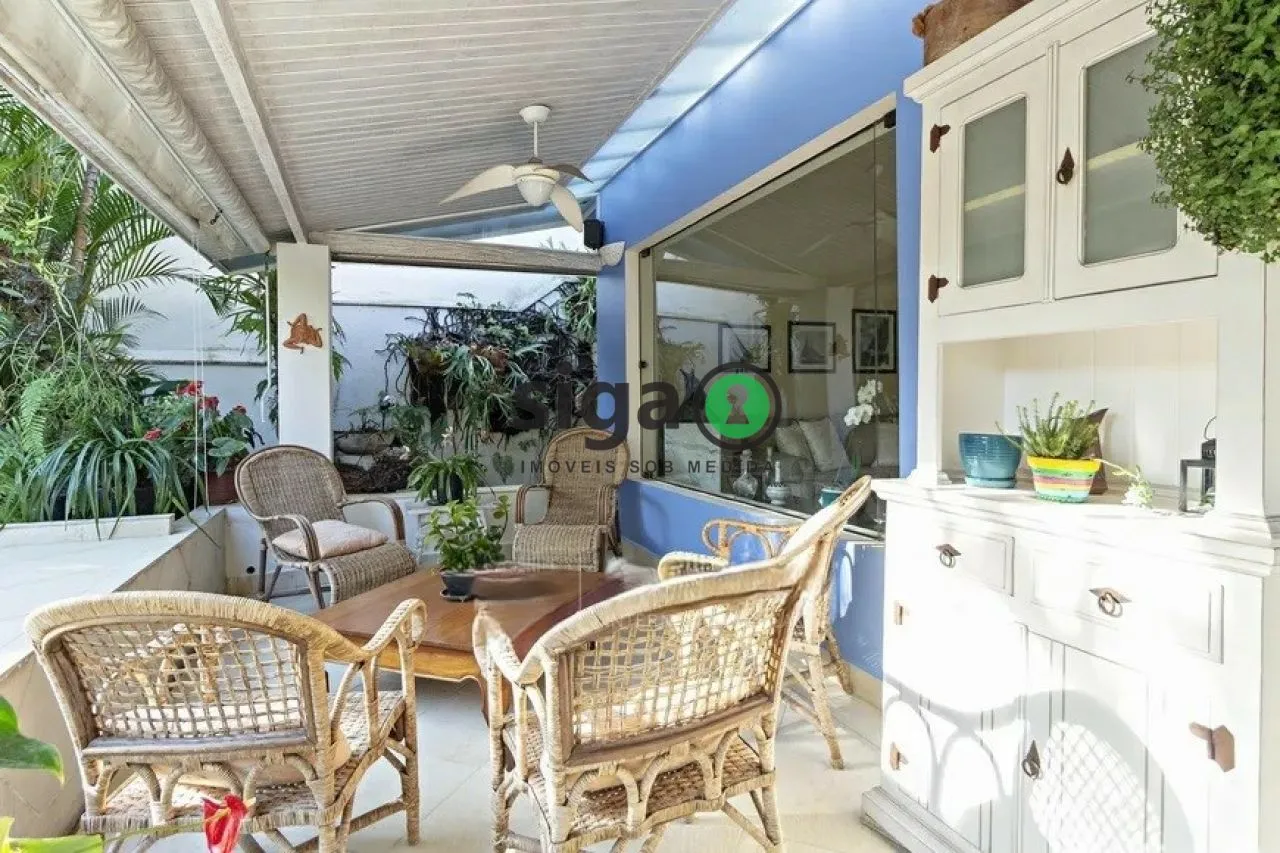 Imagem Casa a Venda na Cidade Jardim com 3 quartos