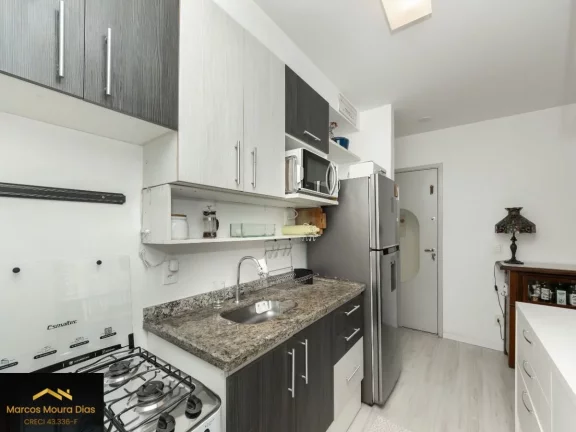 Imagem Apartamento à venda, 48 m2, 2 dormitórios, 1 vaga, varanda, Vila Anastácio, Edifício com Lazer