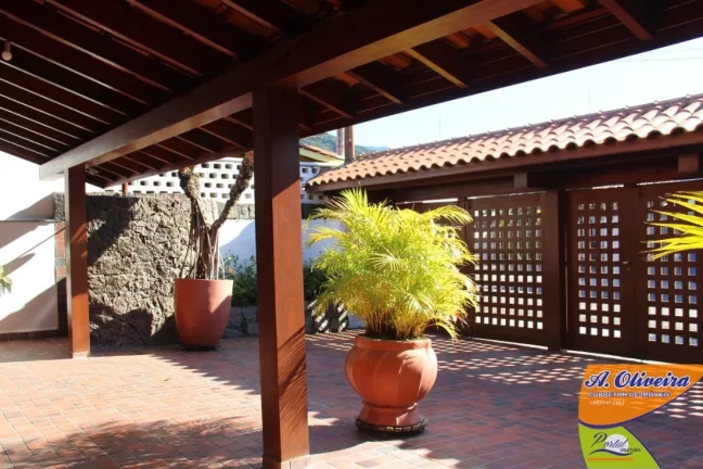 Foto do imóvel Linda Casa 03 Dormitorios ( sendo 01) + Edícula - 300 Metros de Terreno 50 Metros da Praia