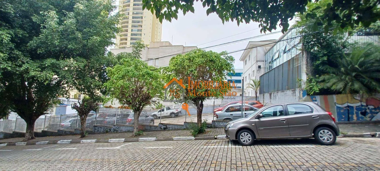 Imagem Prédio à venda, 600 m² por R$ 3.195.000,00 - Centro - Guarulhos/SP