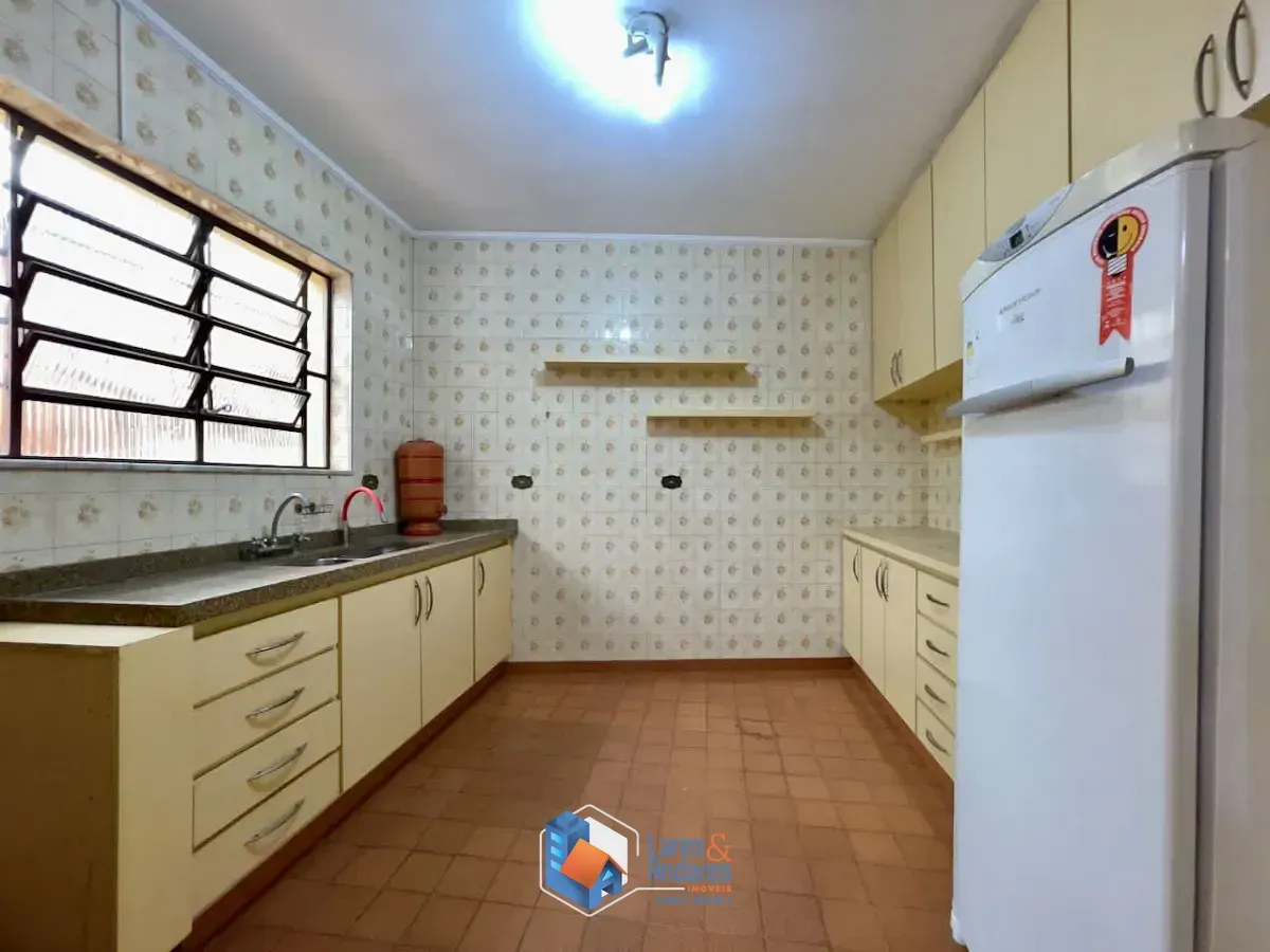 Imagem Casa para venda em Jardim Ernestina com 5 quartos, sendo 2 suítes, 187m²