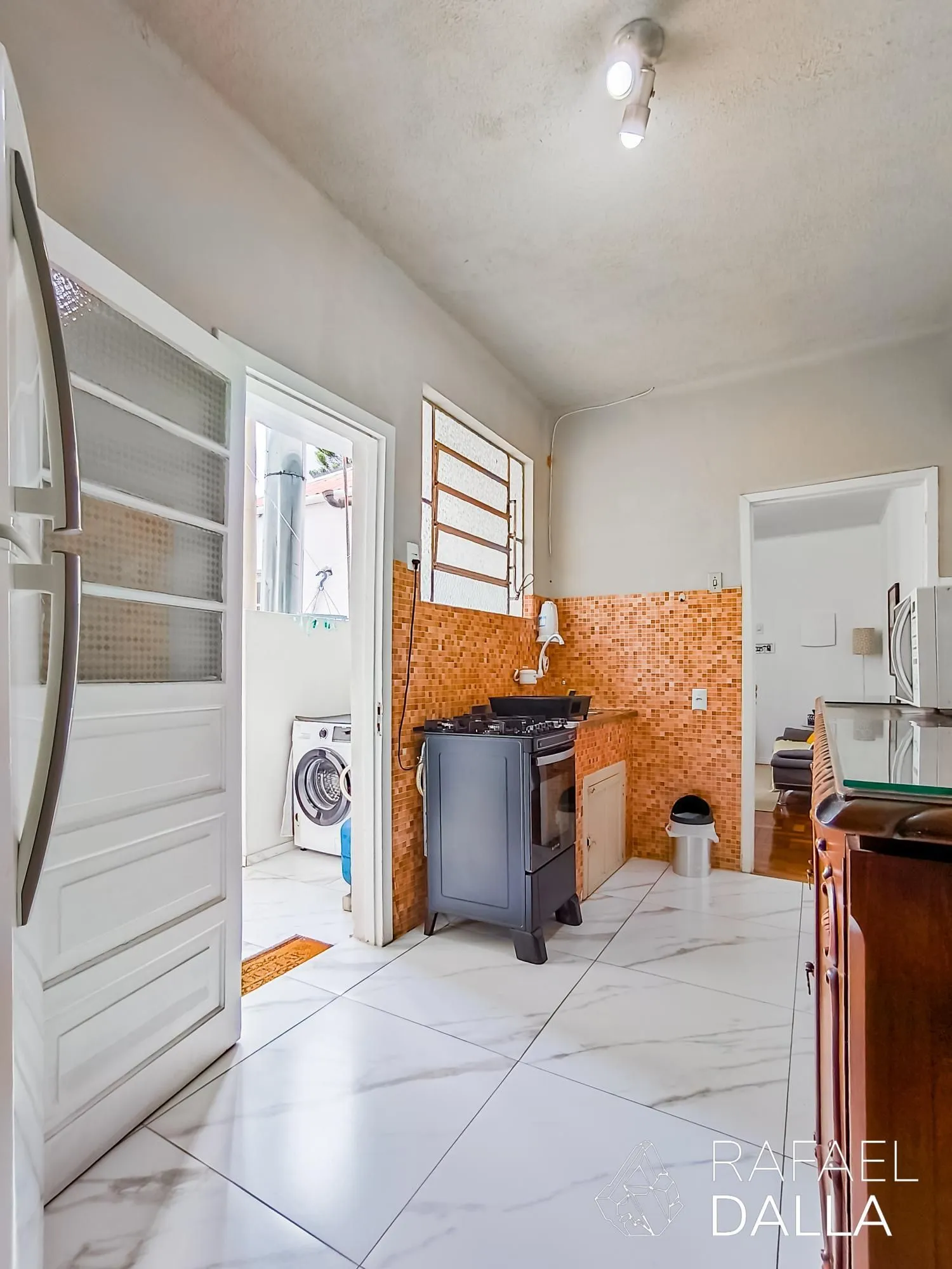 Imagem Apartamento Amplo de 3 Dormitórios na Cândido Silveira com Alta Rentabilidade