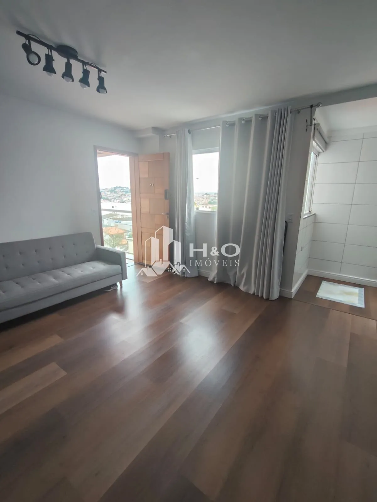 Imagem Apartamento para Locação na Cidade Líder com 2 Dormitórios, Planejados e Vaga Coberta