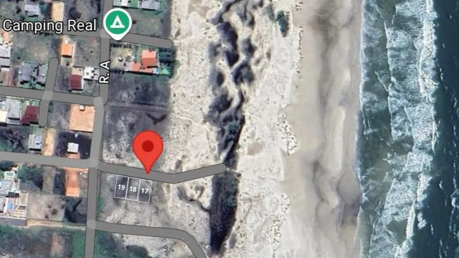 Foto do imóvel Terreno à venda em Torres, Praia Real, 300m2
