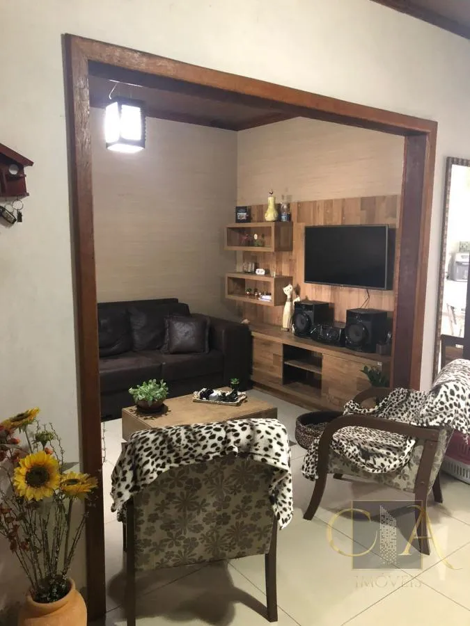 Imagem Casa para Venda em Rio Grande, Vila Maria José, 3 dormitórios, 1 suíte, 2 banheiros, 1 vaga