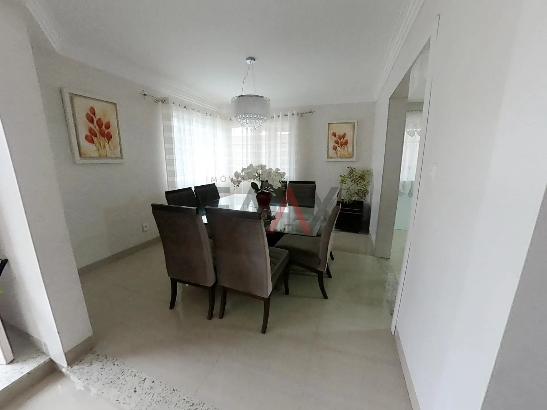 Imagem Sobrado com 4 dormitórios à venda,648.00 m², Alto da XV, GUARAPUAVA - PR