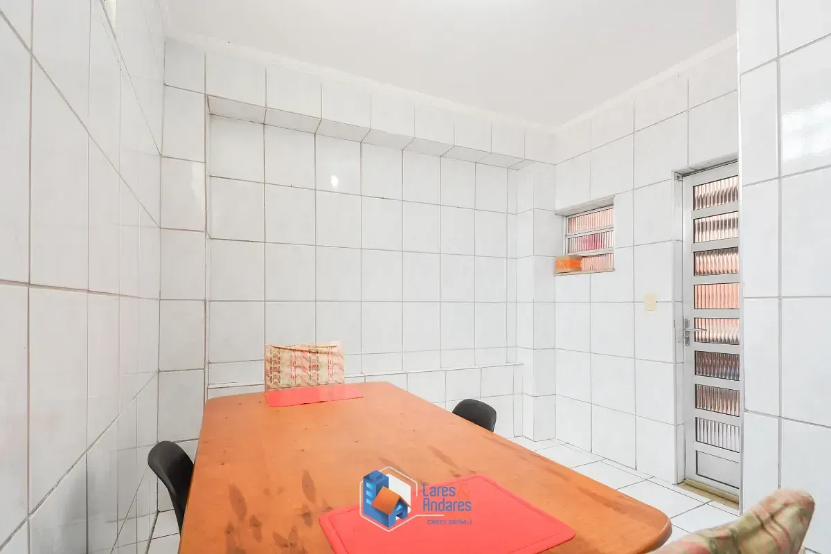Imagem Casa de vila para venda em Cambuci com 3 quartos, sendo 3 suítes, 200m²
