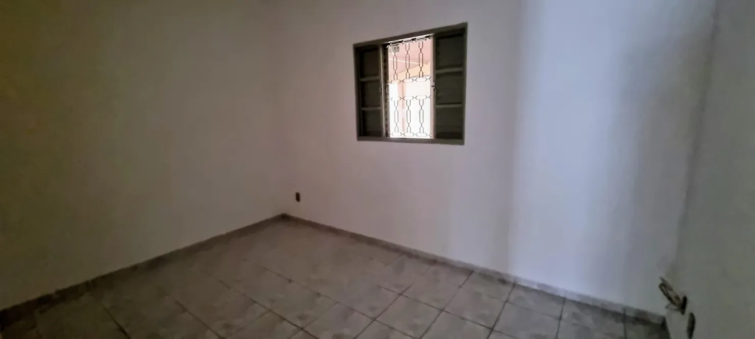 Imagem Casa em condomínio tranquilo - conforto, espaço e lazer para sua família!