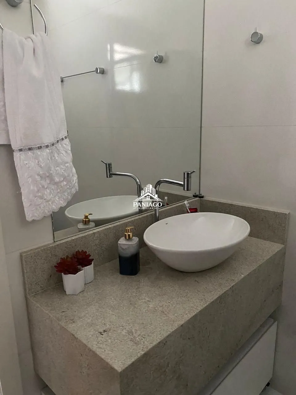 Imagem Apartamento à Venda No Edifício Tom Jobim em Frente ao Parque Mãe Bonifácia