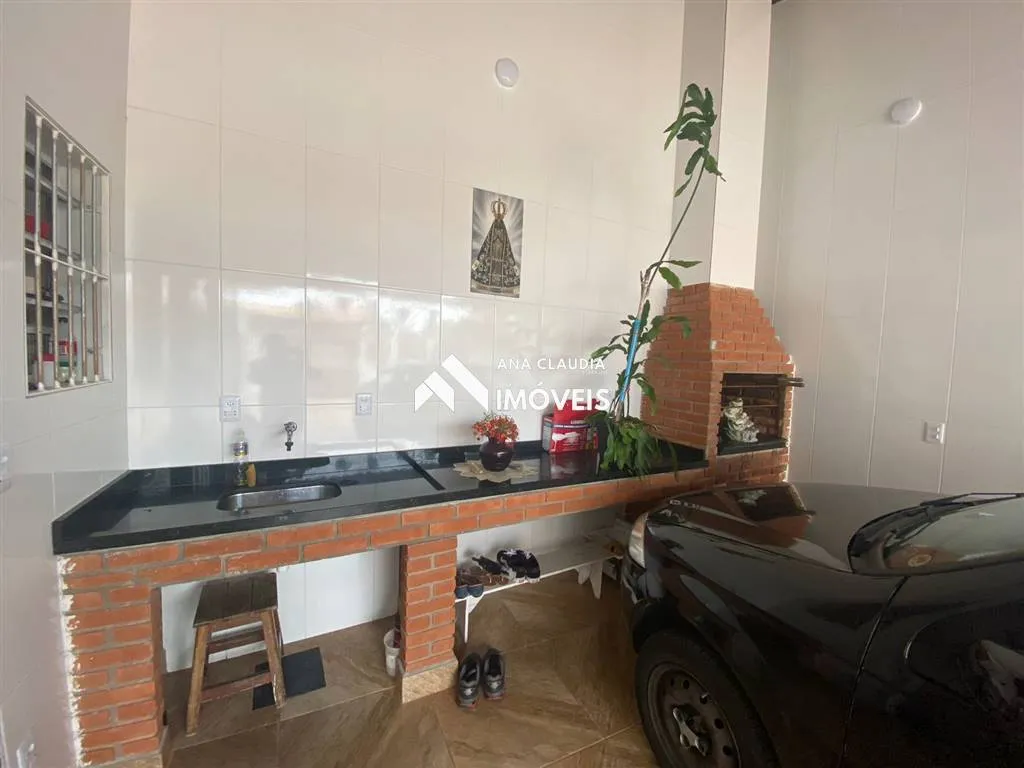 Imagem Casa a venda na praia de Mongagua