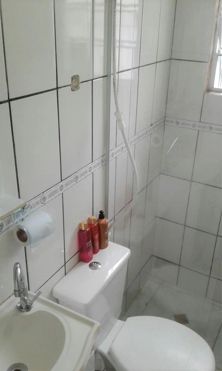 Imagem Casa com 2 quartos à venda em Vila Velha