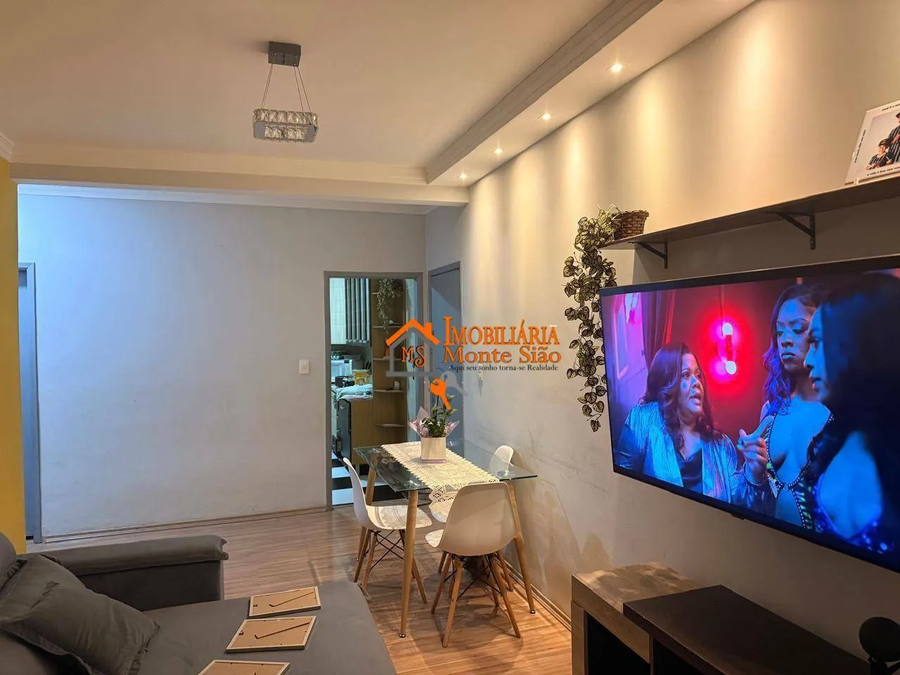 Imagem Apartamento com 2 dormitórios à venda, 74 m² por R$ 270.000,00 - Jardim Santa Mena - Guarulhos/SP