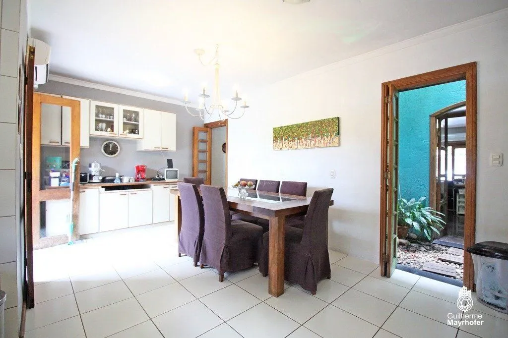 Imagem Casa para Venda - 151.36m², 3 dormitórios, sendo 1 suites, 2 vagas - Partenon