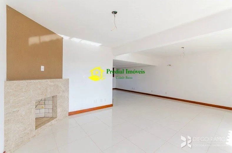Imagem Casa Condominio para Venda - 395m², 3 dormitórios, sendo 1 suites, 3 vagas - Cri