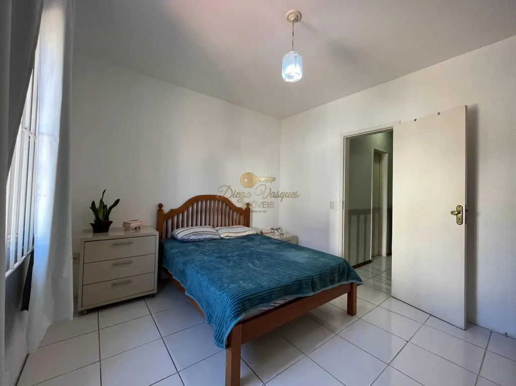 Imagem Casa em Condomínio para Venda em Teresópolis / RJ no bairro Bom Retiro
