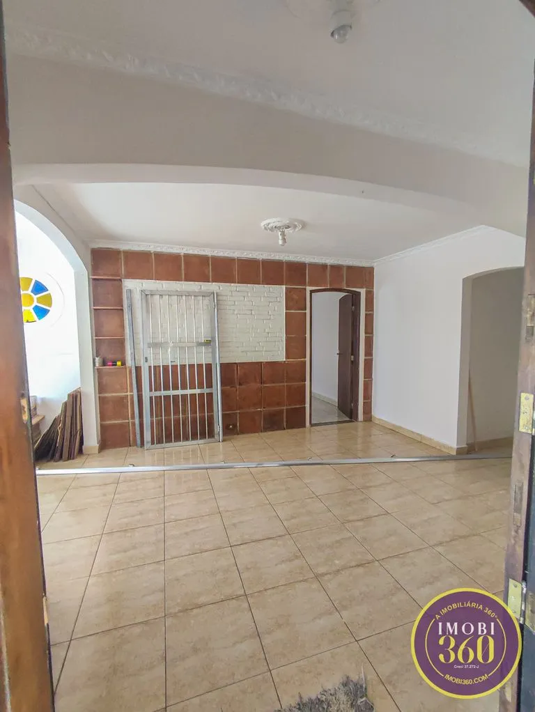 Imagem Sobrado para Alugar 250m² 4 dorm 3 suítes Jardim Itapemirim Itaquera SP