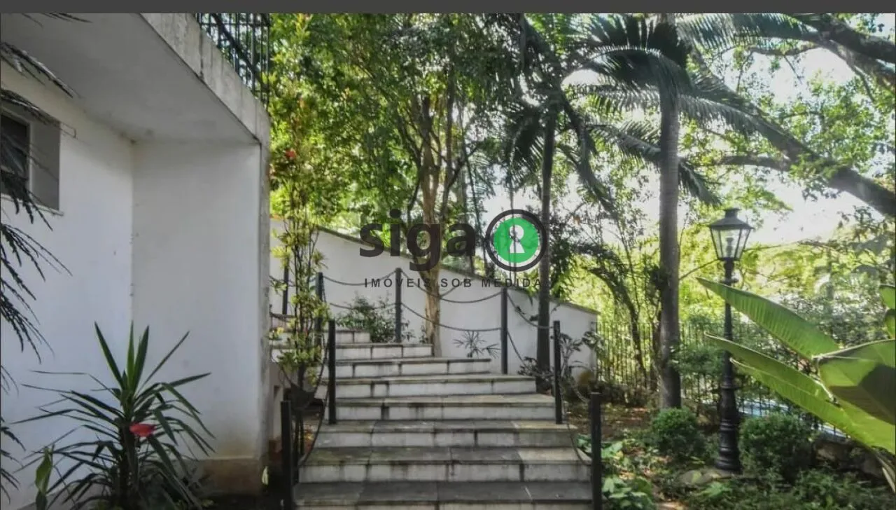 Imagem Sobrado Imponente no Jardim Marajoara | 635 m² 4 Suítes 10 Vagas