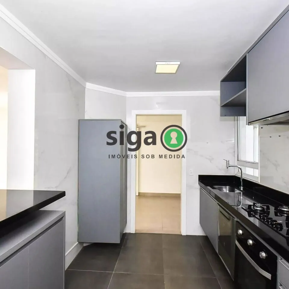 Imagem VENDE Apartamento na Vila Andrade (Região do Morumbi) com 3 quartos, uma suíte e 2 Vagas