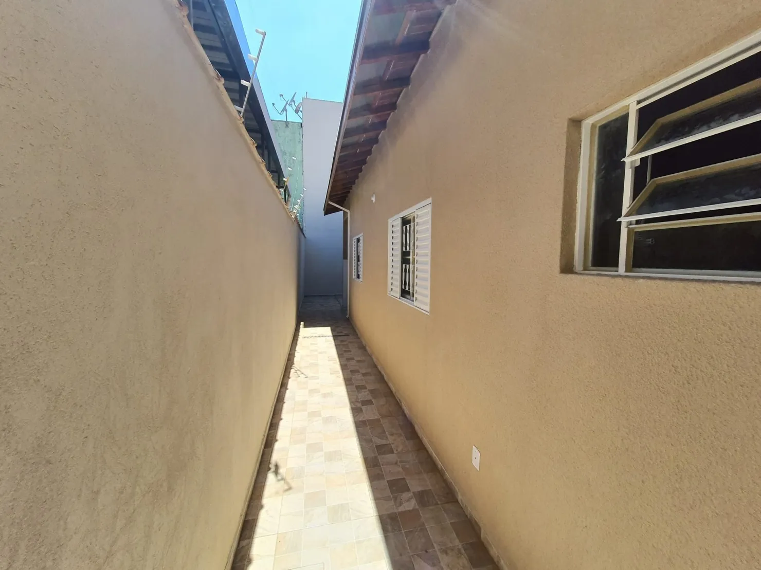 Imagem Casa à venda 2 Quartos, 1 Suite, 1 Vaga, 125M², Residencial Estoril, Taubaté - SP